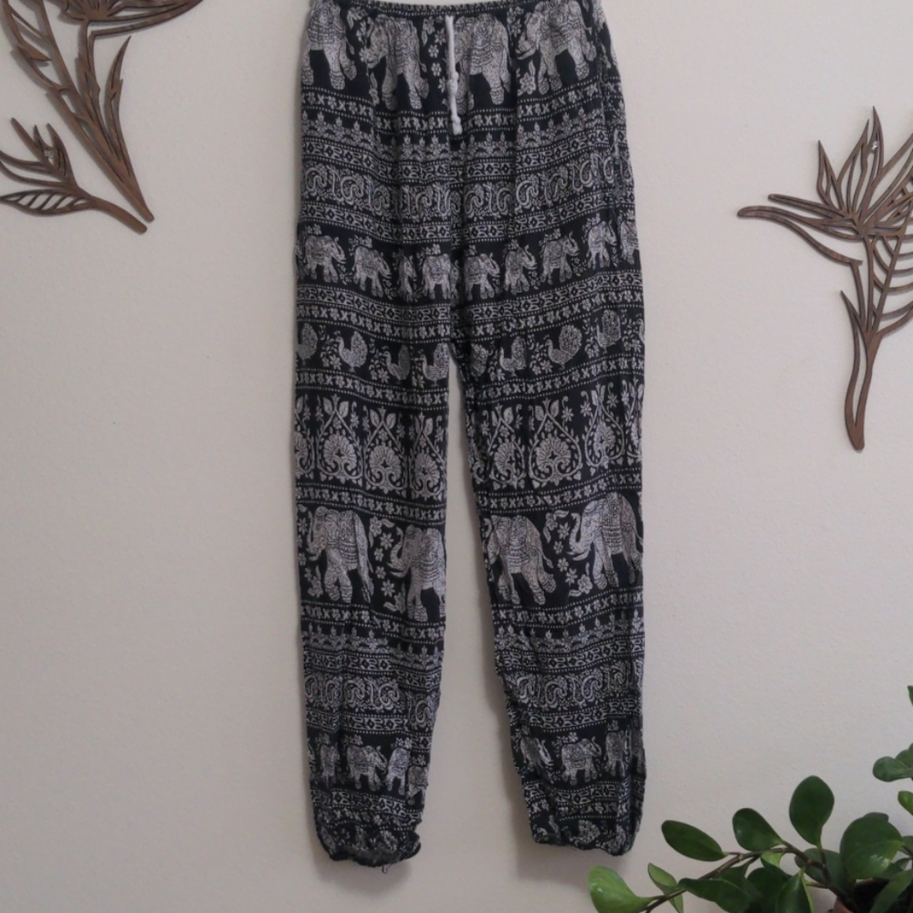 Shalwar elephant print pants from Thailand